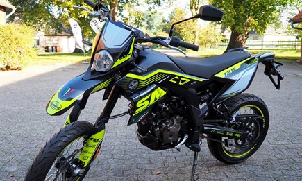 F.B. Mondial SMX 125 Supermoto- Neu! 