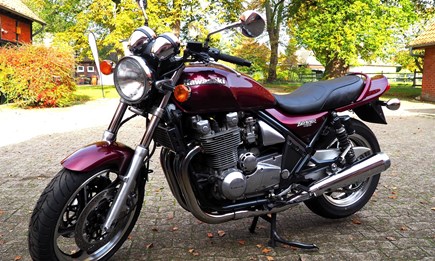 Kawasaki ZR 1100 Zephyr- 1.Hand!