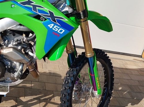 Die Verwandlung einer Kawasaki KX 450/ 2024