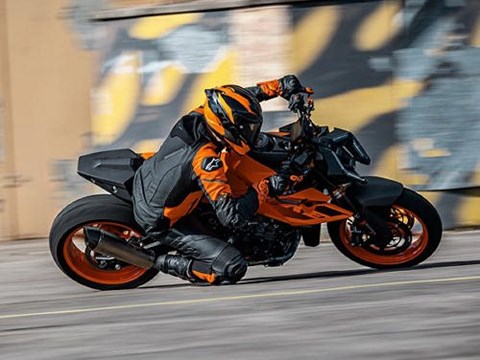 Spoilt for choice: tasting the KTM 990 DUKE