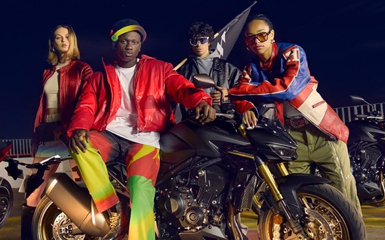 Das neue Honda Naked Bike Flaggschiff-Modell CB1000 Hornet sorgt gemeinsam mit der SP Version für maximalen Fahrspaß - Bild 14