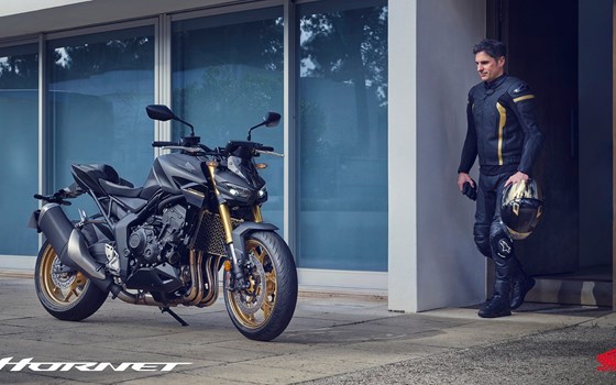 Das neue Honda Naked Bike Flaggschiff-Modell CB1000 Hornet sorgt gemeinsam mit der SP Version für maximalen Fahrspaß - Bild 23