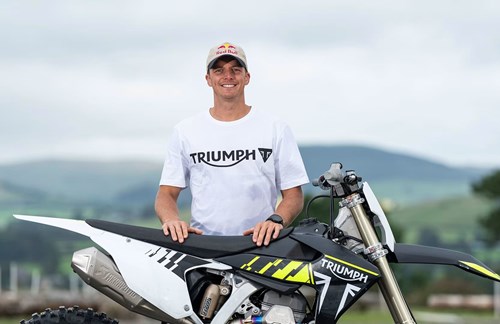 Jonny Walker Unterschreibt Für Das Triumph Racing Enduro Team