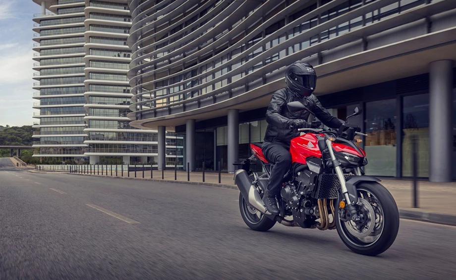 Honda Semmler - Honda CB1000 Hornet vorbestellen Bild 16: Honda Semmler - Honda CB1000 Hornet vorbestellen