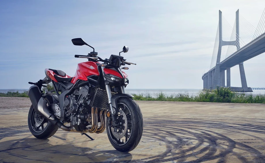 Honda Semmler - Honda CB1000 Hornet vorbestellen Bild 20: Honda Semmler - Honda CB1000 Hornet vorbestellen