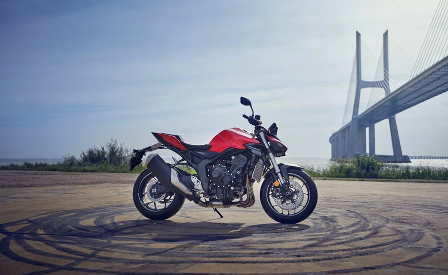 Honda Semmler - Honda CB1000 Hornet vorbestellen Bild 21: Honda Semmler - Honda CB1000 Hornet vorbestellen