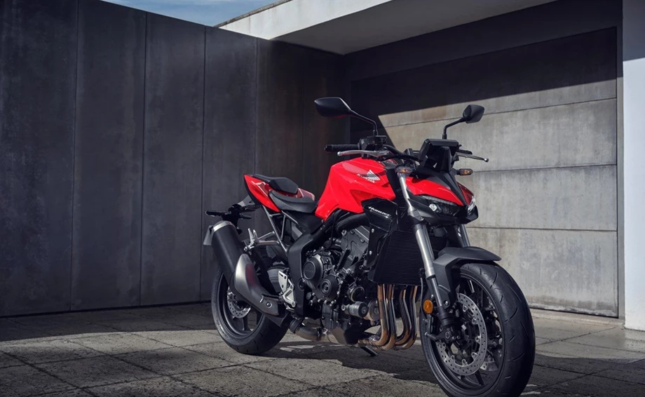 Honda Semmler - Honda CB1000 Hornet vorbestellen Bild 3: Honda Semmler - Honda CB1000 Hornet vorbestellen