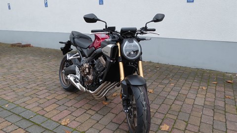 Honda CB 650 R E-Clutch