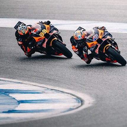 5th place and so close to Thai MotoGP™ podium honors for Miller A damp Grand Prix of Thailand produced another memorable chapter of a long 2024 MotoGP championship campaign and the soaking c ... Weiter >>