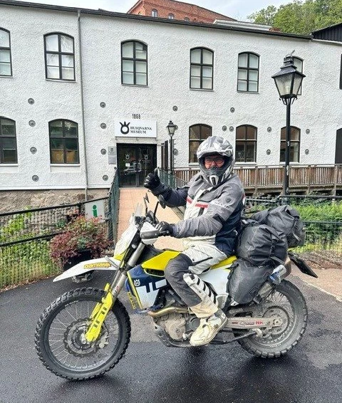 Eine Husqvarna 701 Enduro kehrt zu ihren Wurzeln zurück! Bild 2: Eine Husqvarna 701 Enduro kehrt zu ihren Wurzeln zurück!