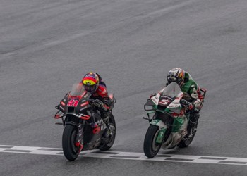 Aprilia Austria-News: Zwei Aprilias in den Top Ten des Thailand-Rennens