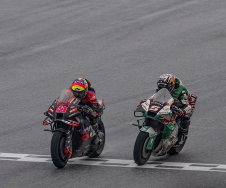 Zwei Aprilias in den Top Ten des Thailand-Rennens