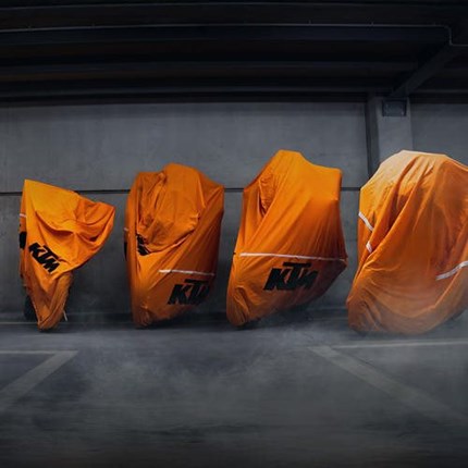 BACK WITH A BANG: WARUM KTM EIN BIG PLAYER AUF DER EICMA 2024 SEIN WIRD EICMA ist 110 Jahre alt. Das sind viele Motorräder. Und auch viele Menschen. Die Veranstaltung zählt als größte Motorradmesse  ... Weiter >>