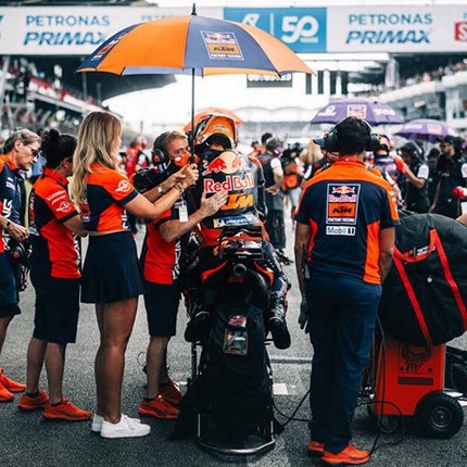 Strong results for Vietti and Rueda at intense Malaysian MotoGP™  Brad Binder and Jack Miller were victims of a second corner accident at a hot Malaysian Grand Prix at the long Sepang Internat ... Weiter >>