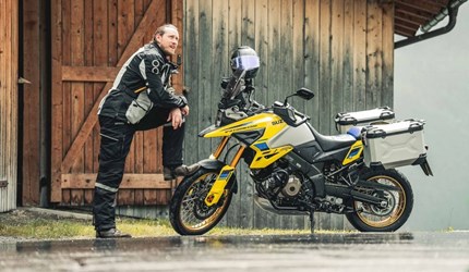 Sicher Motorrad fahren im Regen