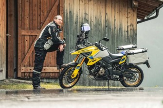 Sicher Motorrad fahren im Regen