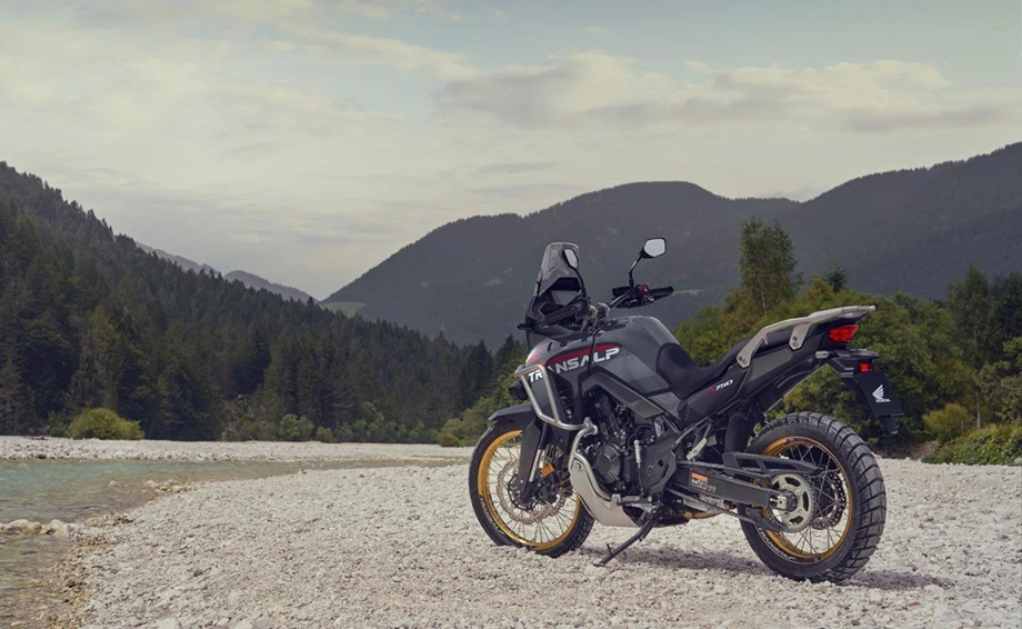 Honda Semmler - HONDA XL750 TRANSALP Modelljahrgang 2025 Bild 14: Honda Semmler - HONDA XL750 TRANSALP Modelljahrgang 2025