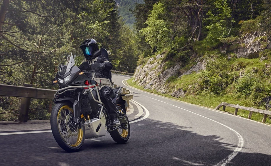 Honda Semmler - HONDA XL750 TRANSALP Modelljahrgang 2025 Bild 2: Honda Semmler - HONDA XL750 TRANSALP Modelljahrgang 2025