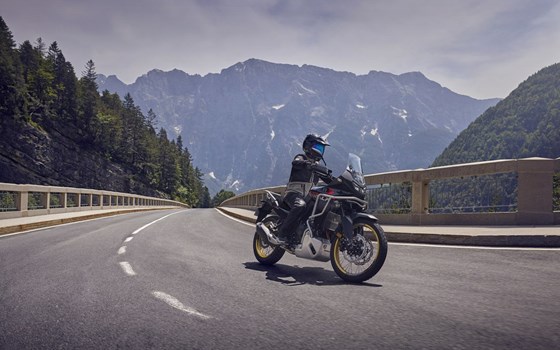 Honda Semmler - HONDA XL750 TRANSALP Modelljahrgang 2025 - Bild 3