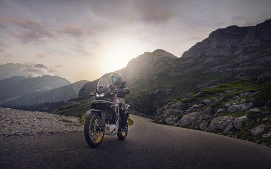 Honda Semmler - HONDA XL750 TRANSALP Modelljahrgang 2025 - Bild 5