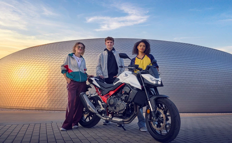 Honda Semmler - HONDA CB750 HORNET Modelljahrgang 2025 Bild 12: Honda Semmler - HONDA CB750 HORNET Modelljahrgang 2025