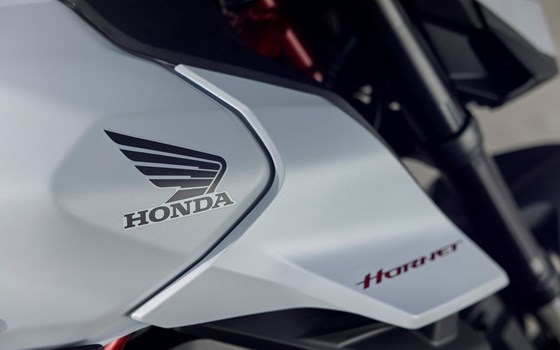 Honda Semmler - HONDA CB750 HORNET Modelljahrgang 2025 - Bild 29