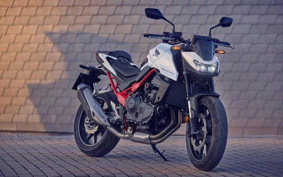 Honda Semmler - HONDA CB750 HORNET Modelljahrgang 2025 - Bild 30