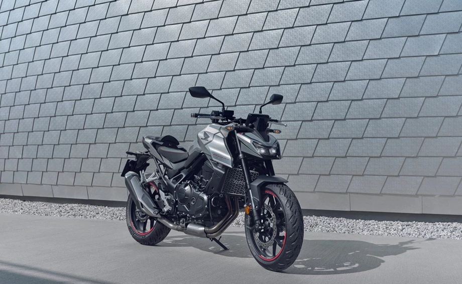 Honda Semmler - HONDA CB750 HORNET Modelljahrgang 2025 Bild 6: Honda Semmler - HONDA CB750 HORNET Modelljahrgang 2025