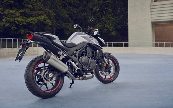 Honda Semmler - HONDA CB750 HORNET Modelljahrgang 2025 - Bild 7