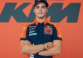 Marc-Antoine Rossi joins Red Bull KTM MXGP squad for 2025 Promising French youngster Marc-Antoine Rossi will wear Red Bull KTM Factory Racing colors in 2025 and is set to steer a KTM 2 ... Weiter >>