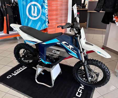 das CFMOTO Elektro Dirtbike für die Youngstars