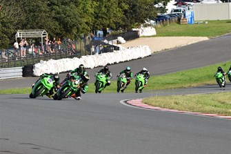 Kawasaki Ninja ZX-4RR Cup 2025: Zweite Auflage des Nachwuchsförderprogrammes von Kawasaki Deutschland