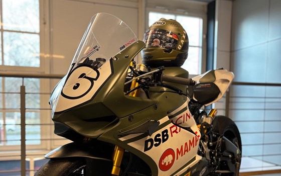 RX-7V EVO im Oakley Dekor - Bild 4