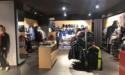 Weihnachtsgeschenk gesucht? Schaut gerne in unserer Boutique vorbei!  Weihnachtsgeschenk gesucht? Schaut gerne in unserer Boutique vorbei!