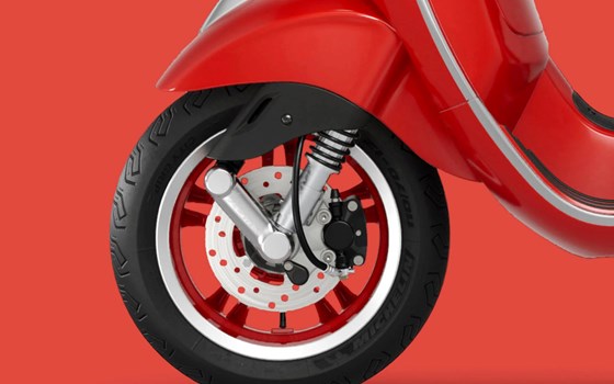 Vespa (RED) - Bild 2