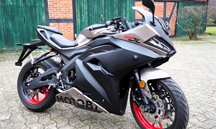 Motobi DL 125 Strada- nur 4.000 Km!