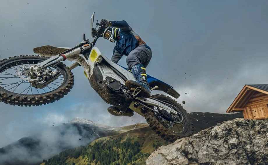 Husqvarna Mobility adds the all-new Pioneer to its electric-powered motorcycle line-up Bild 1: Husqvarna Mobility adds the all-new Pioneer to its electric-powered motorcycle line-up