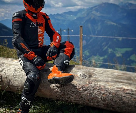 Schenke deiner Lederkombi die Aufmerksamkeit, die sie verdient!