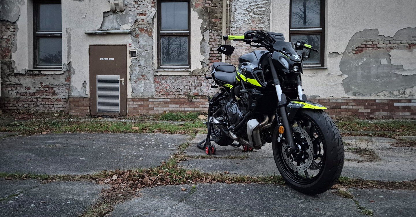 Yamaha MT07 PySB ltd. Edition - the Dark Side of Japan