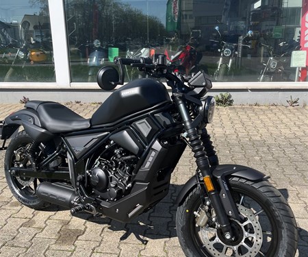 Dringend Vorbestellen - Lieferzeiten sind immer lang - Die 125er C2 von Zontes