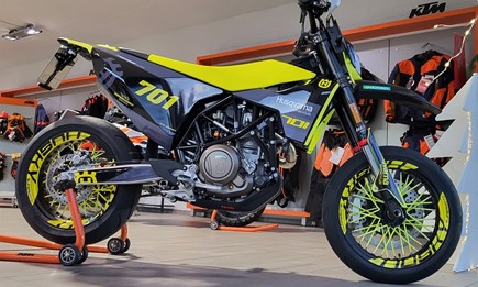 Du bist einzigartig! Dein Motorrad auch? 