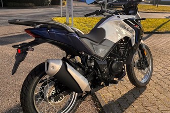 SYM 125 NH-T Reise Enduro Bike zum Geburtstags Aktionspreis