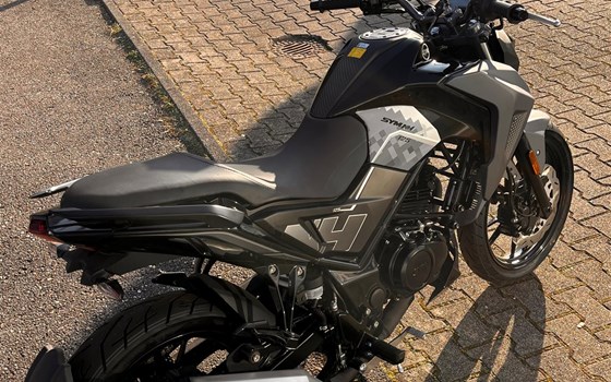 SYM 125 NH-X Naked Bike zum Geburtstags Aktionspreis - Bild 1