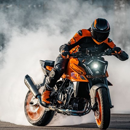 KTM NEWS Red Bull KTM Factory Racing’s Daniel Sanders has delivered an outstanding performance on stage four of the 2025 Dakar Rally, c ... Weiter >>