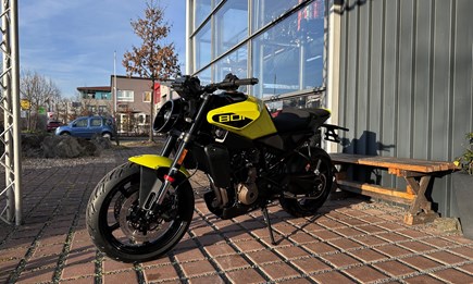 HQV VITPILEN 801 EINGETROFFEN