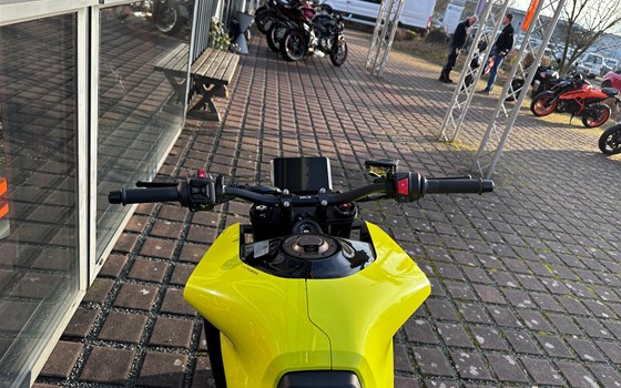 HQV VITPILEN 801 EINGETROFFEN - Bild 20