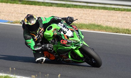 Kawasaki Ninja ZX-4RR Cup: Finale in Most