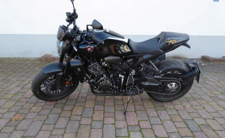 Honda CB 1000R Vorführfahrzeug zu verkaufen!  Bild 3: Honda CB 1000R Vorführfahrzeug zu verkaufen!