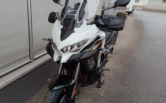 Die neue Kawasaki Versys 1100 SE - Bild 3 Die neue Kawasaki Versys 1100 SE - Bild 3