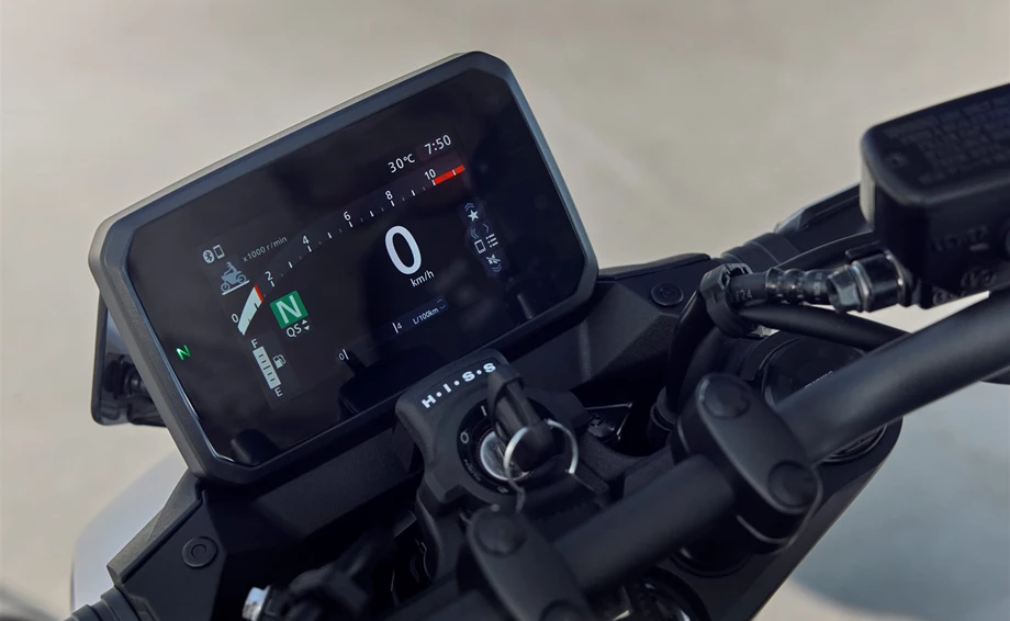 Honda Hornet 750 / Modell 2025 / bei Tempo-Zweirad-Treff GmbH in Nettetal-Kaldenkirchen Bild 11: Honda Hornet 750 / Modell 2025 / bei Tempo-Zweirad-Treff GmbH in Nettetal-Kaldenkirchen